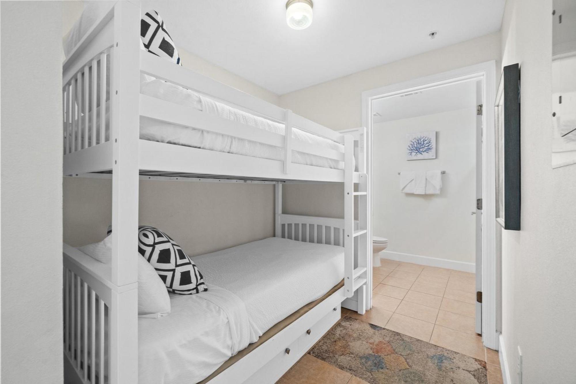 Tidewater Beach Resort By Panhandle Getaways Panama City Beach Bilik gambar